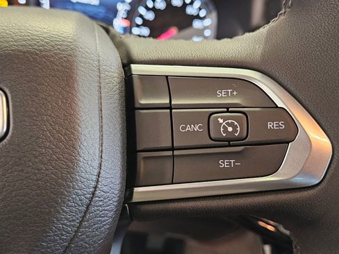 New 2026 Jeep Compass Latitude image 25