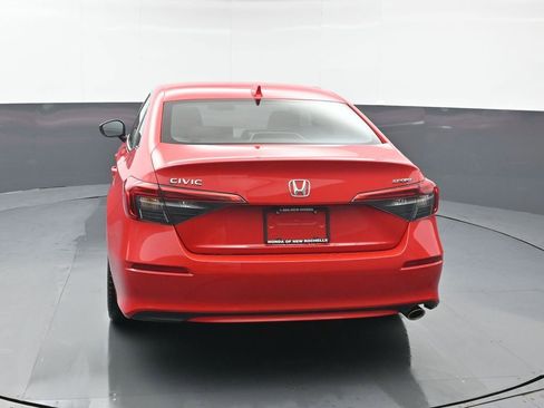 Used 2023 Honda Civic Sport image 5