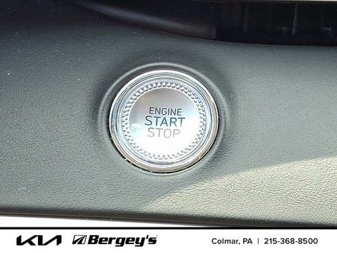 Used 2023 Genesis GV70 2.5T w/ Select Package AWD/4WD image 26