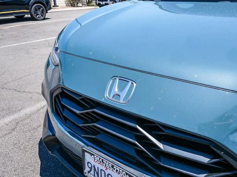 Used 2025 Honda HR-V Sport image 4