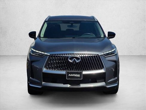 Used 2026 INFINITI QX60 Luxe w/ Family Package FWD image 2