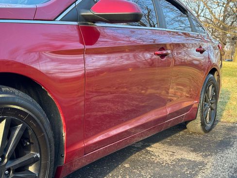 Used 2016 Hyundai Sonata SE FWD image 18