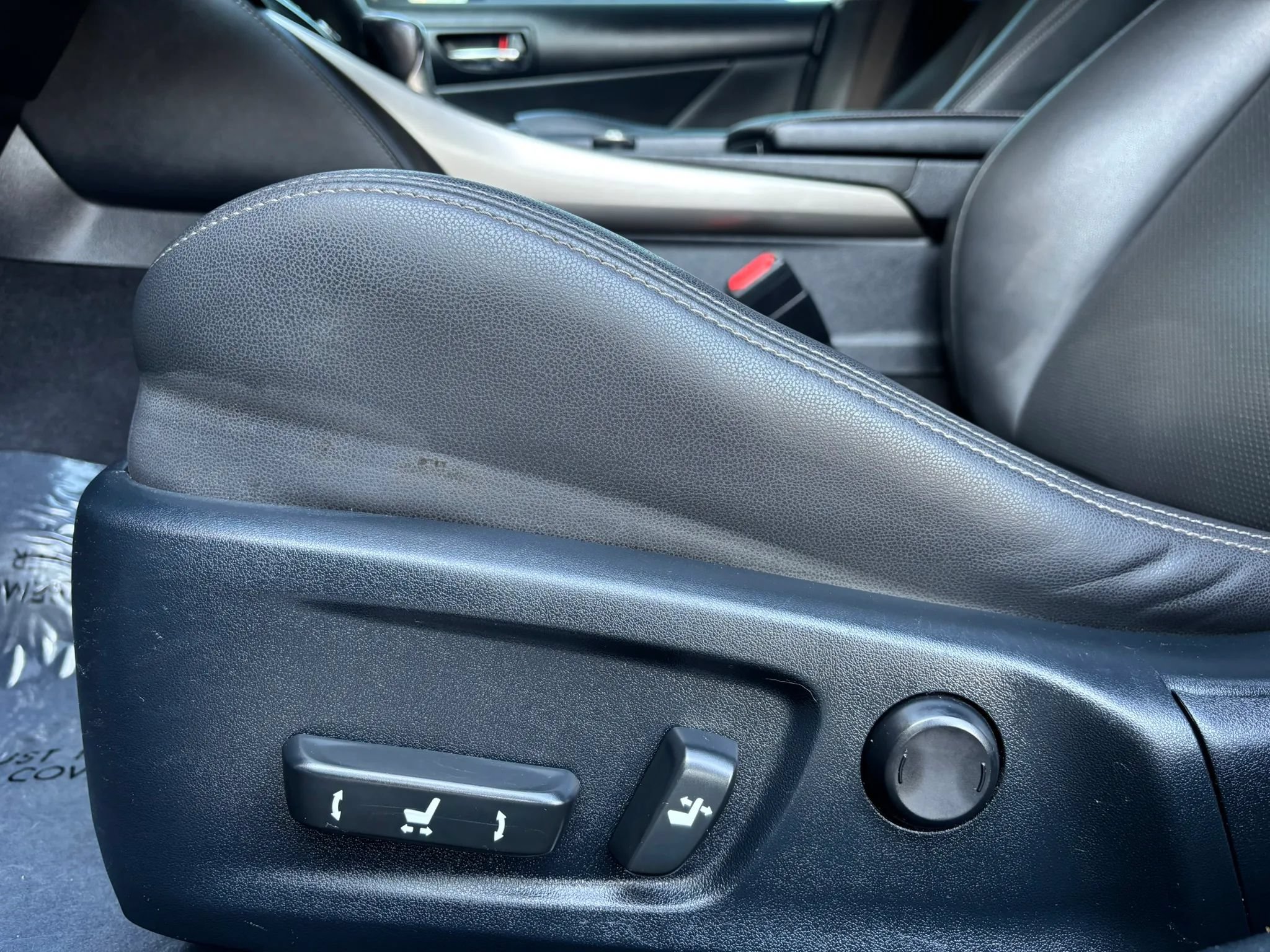 Used 2015 Lexus IS 250 AWD w/ Navigation System Package image 17