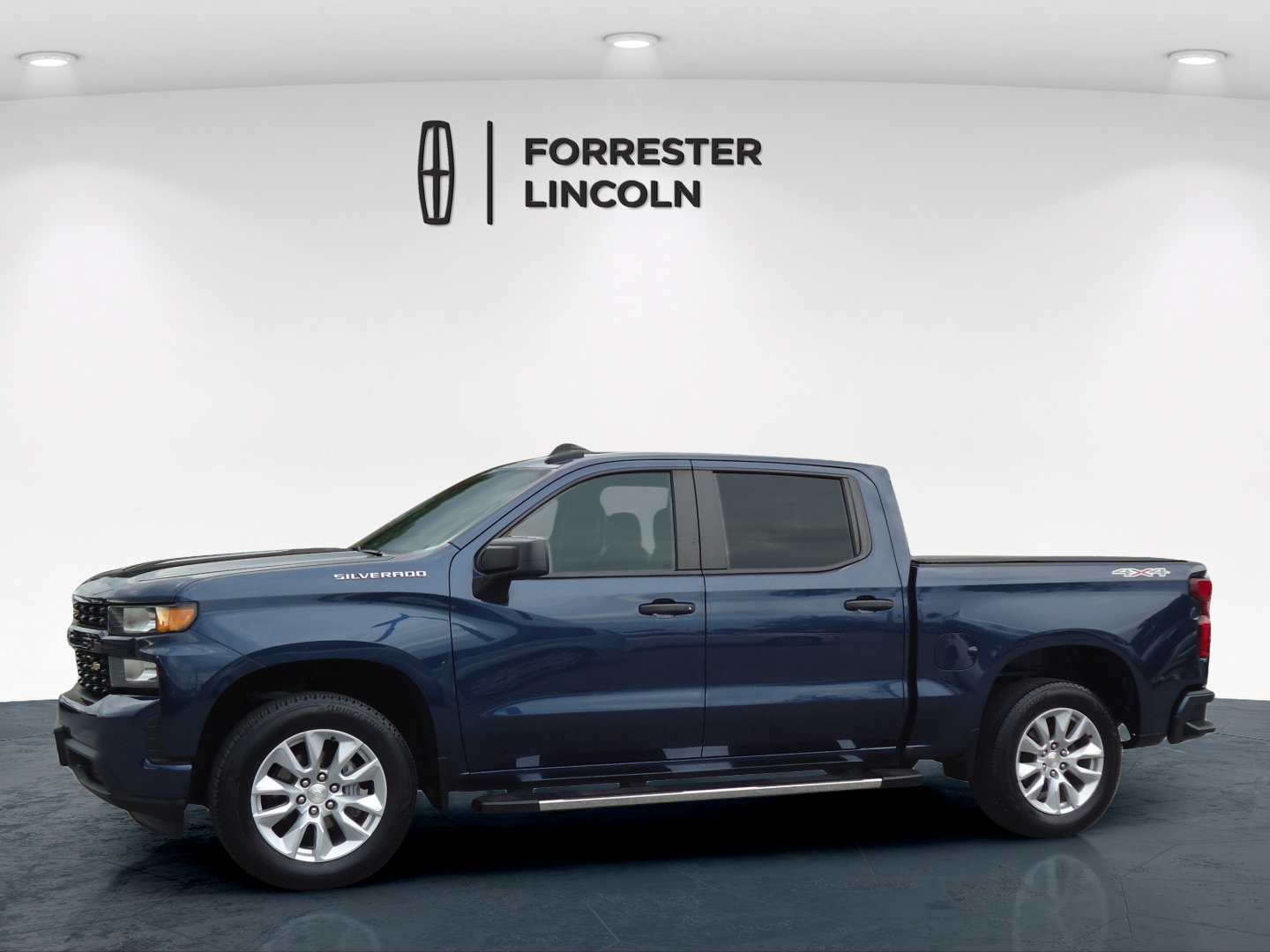 Used 2022 Chevrolet Silverado 1500 Custom AWD/4WD image 6
