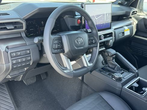 New 2026 Toyota 4Runner TRD Off-Road Premium AWD/4WD image 16