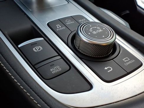 Used 2023 INFINITI QX60 Luxe image 16