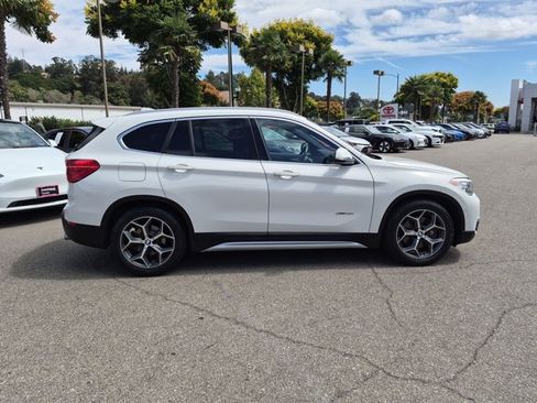 Used 2016 BMW X1 xDrive28i AWD/4WD image 4