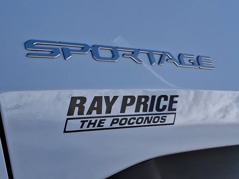 Used 2023 Kia Sportage EX FWD image 31