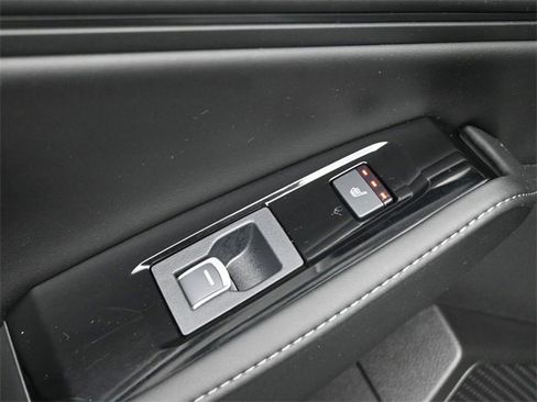 Used 2024 Honda Accord Touring image 32