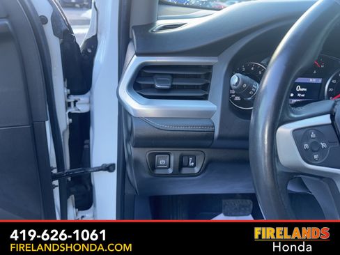 Used 2020 GMC Acadia SLT w/ Trailering Package image 17