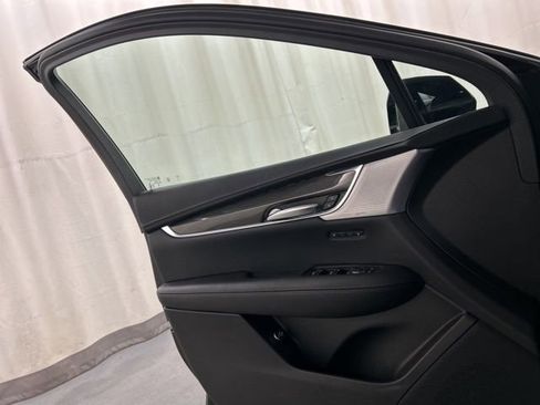 Used 2024 Cadillac XT5 Sportv image 24