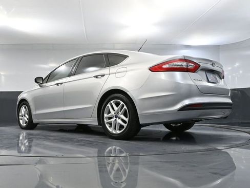 Used 2013 Ford Fusion SE image 44