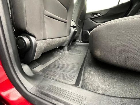 Used 2026 Chevrolet Equinox LT AWD/4WD image 33