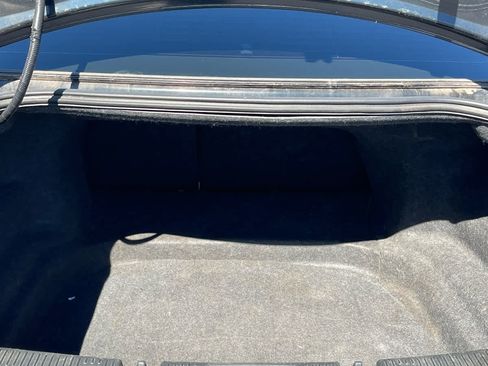Used 2015 Ford Taurus Limited FWD image 11