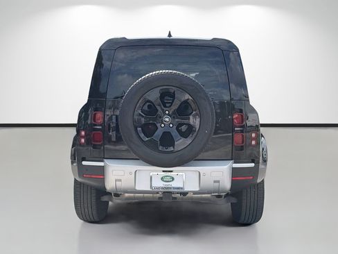 Certified 2025 Land Rover Defender 110 S AWD/4WD image 4