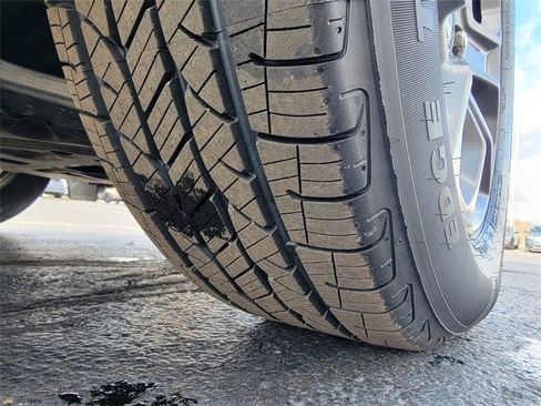 Certified 2023 Ford Maverick XLT w/ XLT Luxury Package image 18