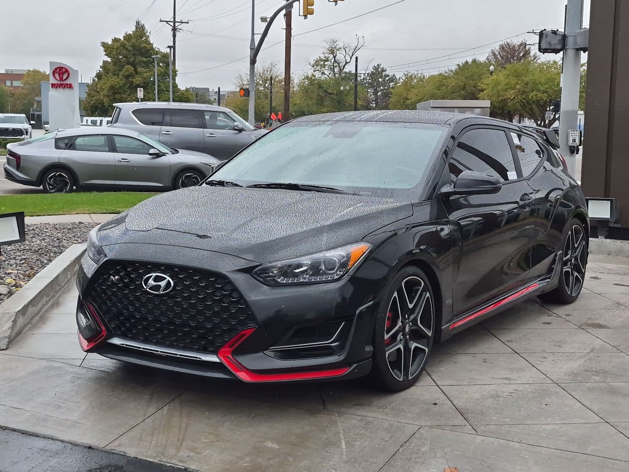 Certified 2022 Hyundai Veloster N FWD image 10