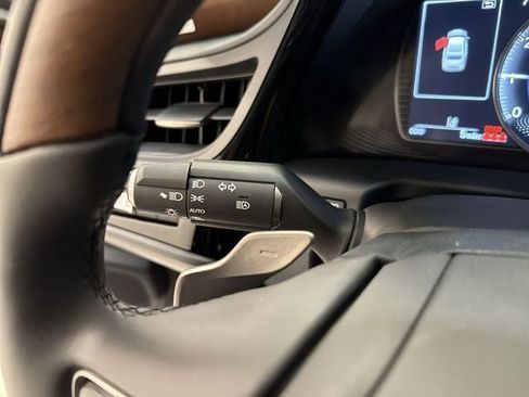 New 2025 Lexus ES 350 Ultra Luxury image 14