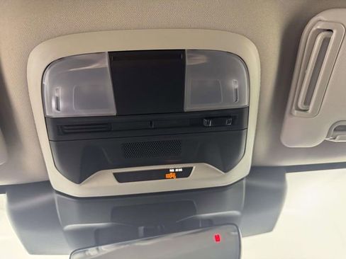 Certified 2025 Subaru Impreza 2.0i image 25