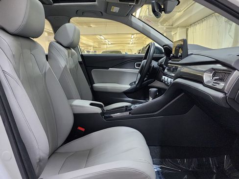 Certified 2024 Acura Integra image 23