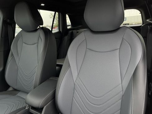 New 2026 Volkswagen Tiguan SE R-Line image 13