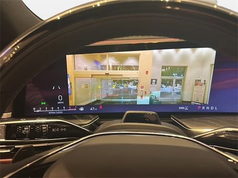 New 2026 Cadillac Escalade ESV Luxury w/ LPO, Radiant Package image 23