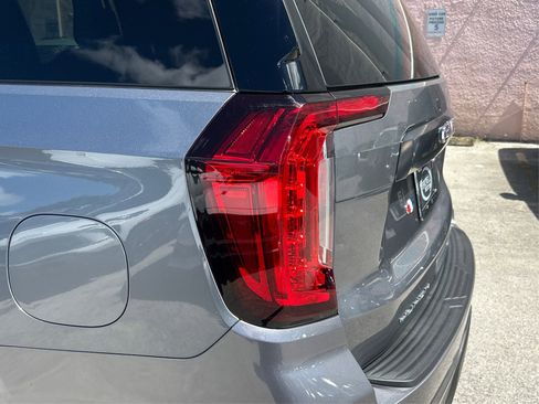 Used 2021 GMC Yukon AT4 w/ AT4 Premium Plus Package image 16