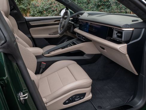 Used 2024 Porsche Macan Turbo Electric w/ Premium Package image 32