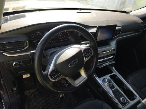 Used 2022 Ford Explorer XLT w/ Equipment Group 202A image 1