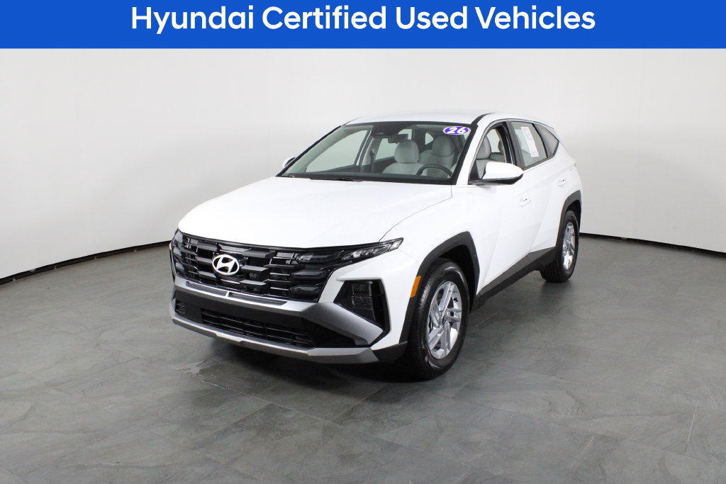 Certified 2026 Hyundai Tucson SE FWD image 2