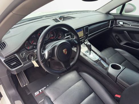 Used 2015 Porsche Panamera w/ Premium Package RWD image 12