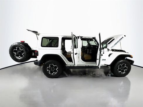 Used 2021 Jeep Wrangler Unlimited Rubicon 4xe w/ Steel Bumper Group image 30