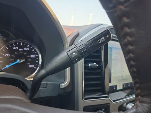 Used 2022 Ford F250 King Ranch w/ King Ranch Ultimate Package AWD/4WD image 28