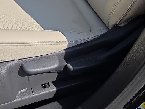 New 2026 Buick Encore GX Sport Touring image 14