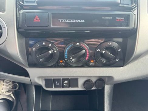 Used 2015 Toyota Tacoma 4x4 Double Cab w/ TRD Off-Road Package image 23