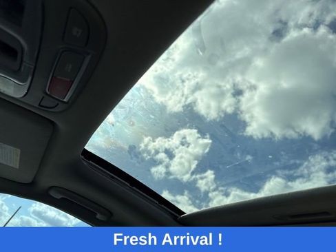 Used 2023 Kia Telluride S w/ S Sunroof Package FWD image 13
