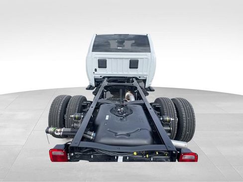 New 2026 RAM 3500 Tradesman w/ Chrome Appearance Group A AWD/4WD image 13