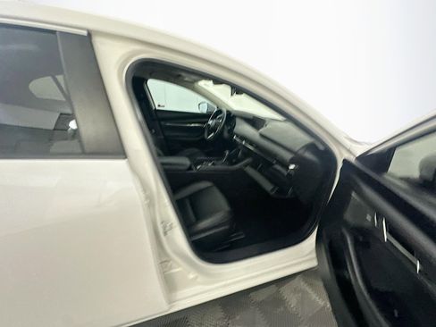 Used 2020 MAZDA MAZDA3 Sedan w/ Preferred Package image 30