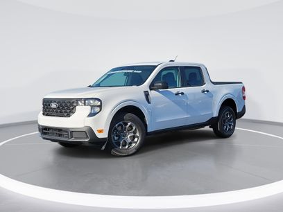 New 2025 Ford Maverick XLT w/ Equipment Group 302A