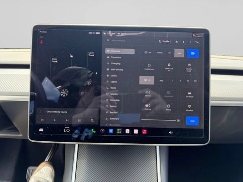Used 2020 Tesla Model Y Long Range AWD/4WD image 21