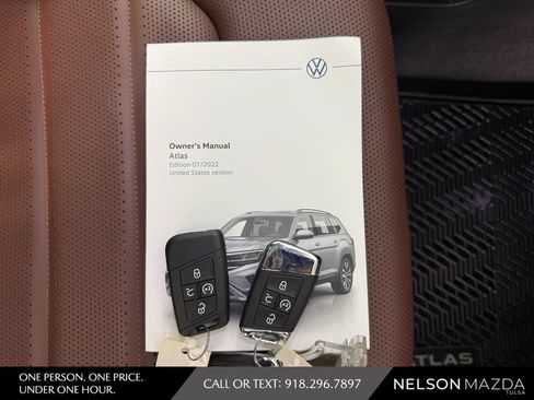 Used 2023 Volkswagen Atlas SEL Premium R-Line AWD/4WD image 51