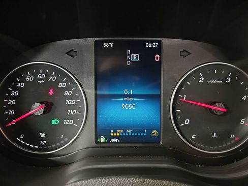 Used 2024 Mercedes-Benz Sprinter 2500 image 16