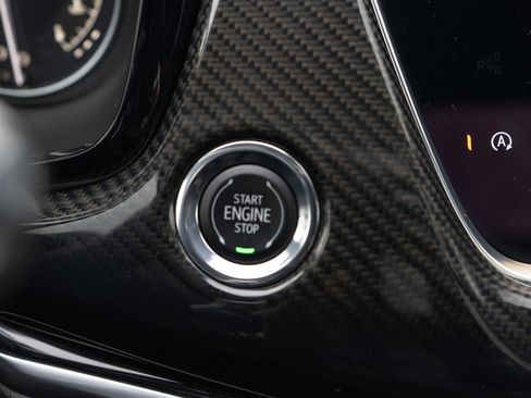 Used 2024 Cadillac XT6 Sport image 20