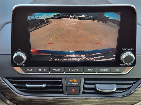 Used 2022 Nissan Altima 2.5 SL image 18