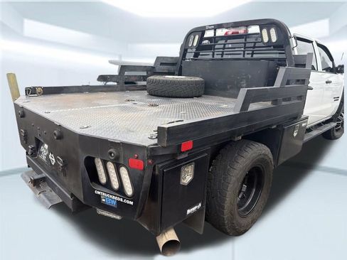 Used 2019 Chevrolet Silverado 3500 W/T w/ WT Convenience Package AWD/4WD image 5