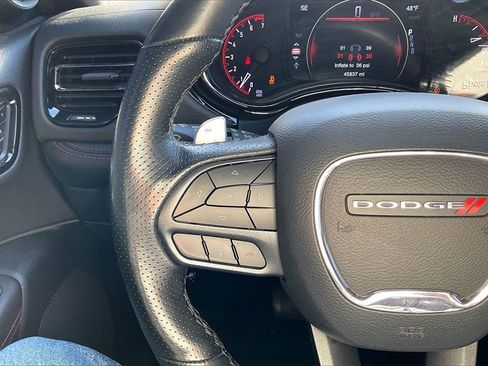 Used 2024 Dodge Durango GT image 11