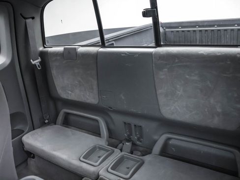 Used 2006 Toyota Tacoma V6 image 7