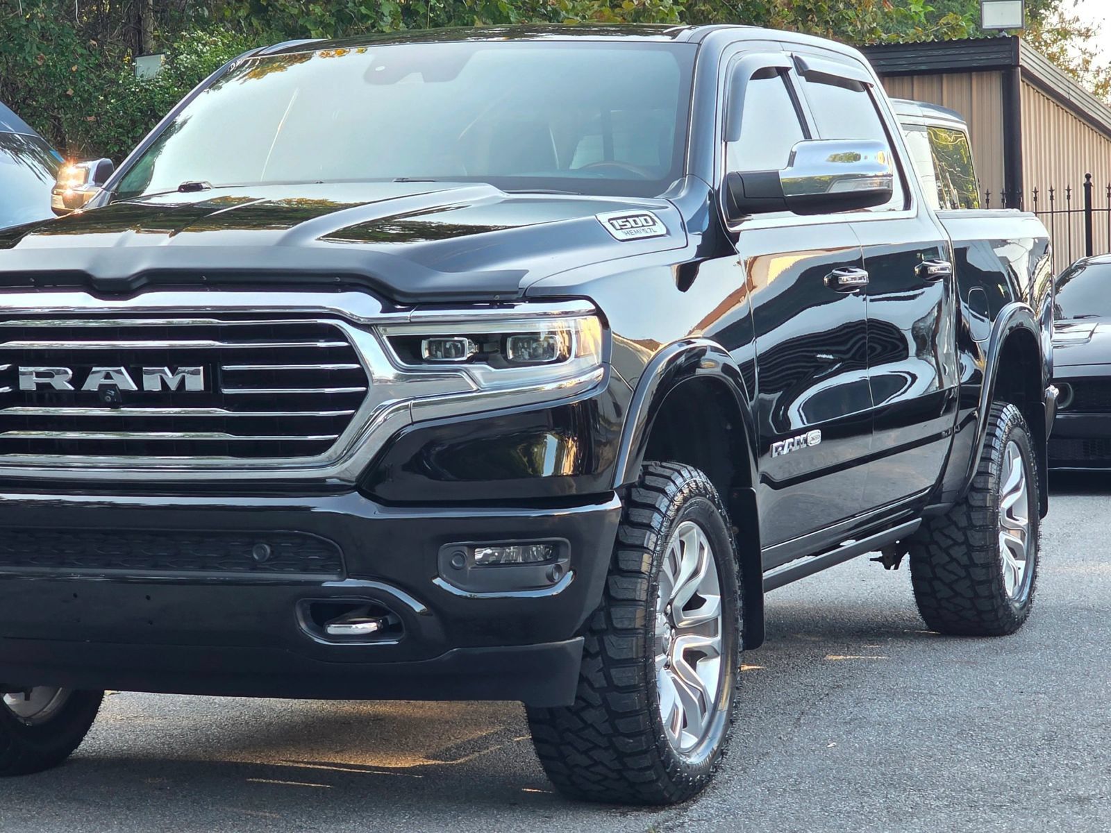 Used 2022 RAM 1500 Limited AWD/4WD image 3