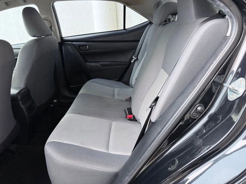Used 2018 Toyota Corolla L image 21