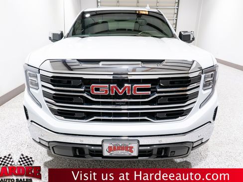 Used 2026 GMC Sierra 1500 SLT AWD/4WD image 7